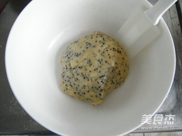 Coconut Black Sesame Shortbread Cookies recipe