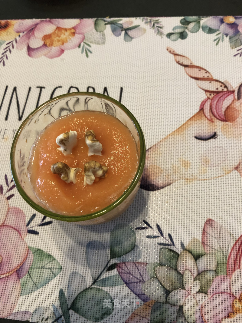 Papaya and Walnut Soup recipe
