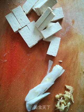 Fried Bean Sprouts with Tofu recipe