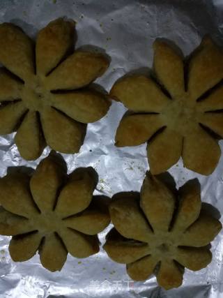 Eight-petal Shortbread recipe