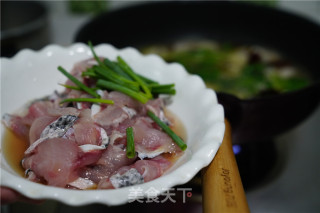 Sour Radish Black Fish Fillet recipe