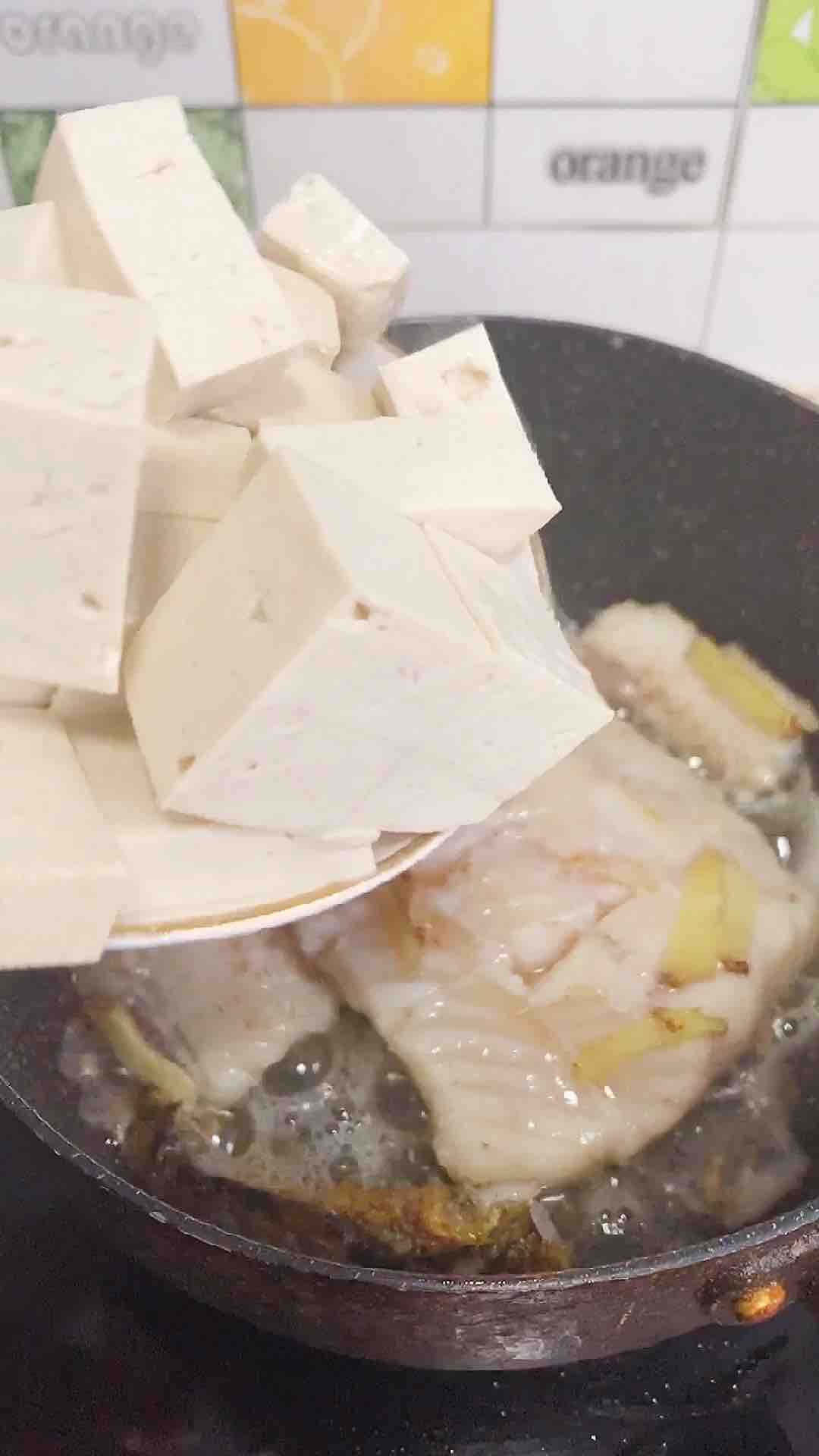 Braised Herring with Tofu recipe