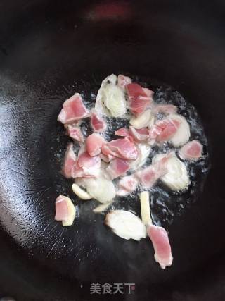 Fried Pork with Mushrooms recipe
