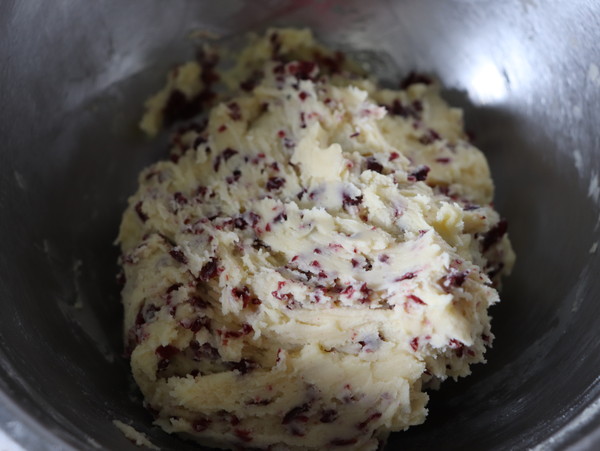 Crispy and Delicious Cranberry Cookies recipe