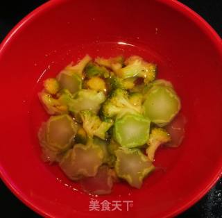 #蛋美食# Fried Broccoli with Eggs recipe