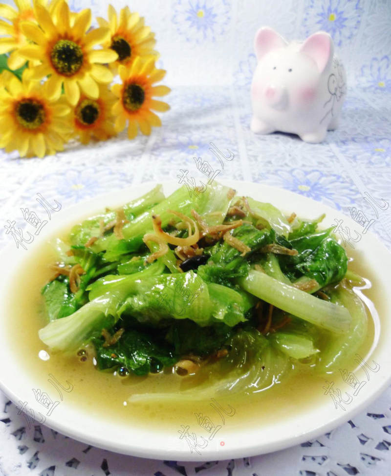 Stir-fried Lettuce with Clove Fish recipe