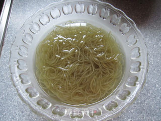 Red-billed Green Parrots that are Planted in Autumn and Harvested in Spring --- Stewed Spinach recipe