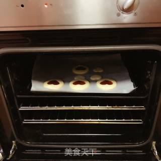 Heart Jam Cookies recipe