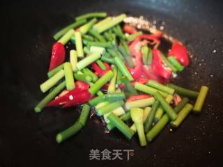 Fried Tofu with Garlic Moss recipe