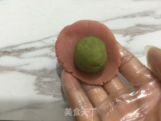 High-value Cantonese Mooncakes recipe