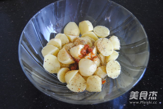 Rosemary Spicy Potatoes recipe