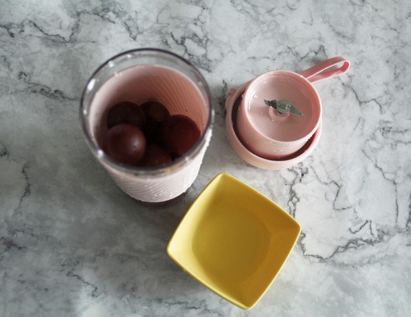 Freshly Squeezed Grape Juice recipe