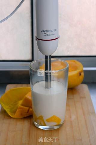 Mango Milkshake recipe