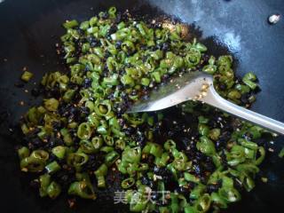 Spicy and Delicious Rice Suffers-green Pepper Tempeh Hot Sauce recipe