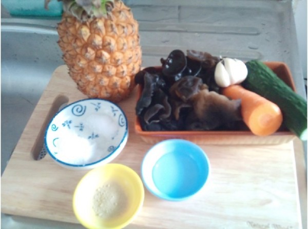 Pineapple Mixed Fungus recipe