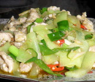 Fried Pork with Old Cucumber recipe