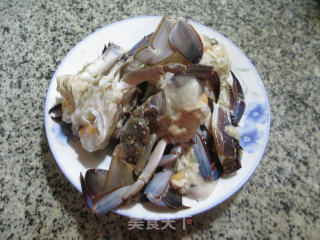 Boiled Crab with Oily Tofu and Enoki recipe