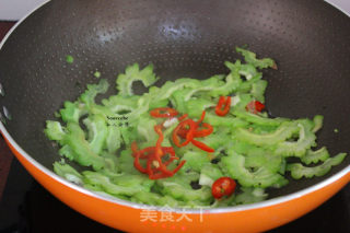 Stir-fried Bitter Gourd with Bacon recipe