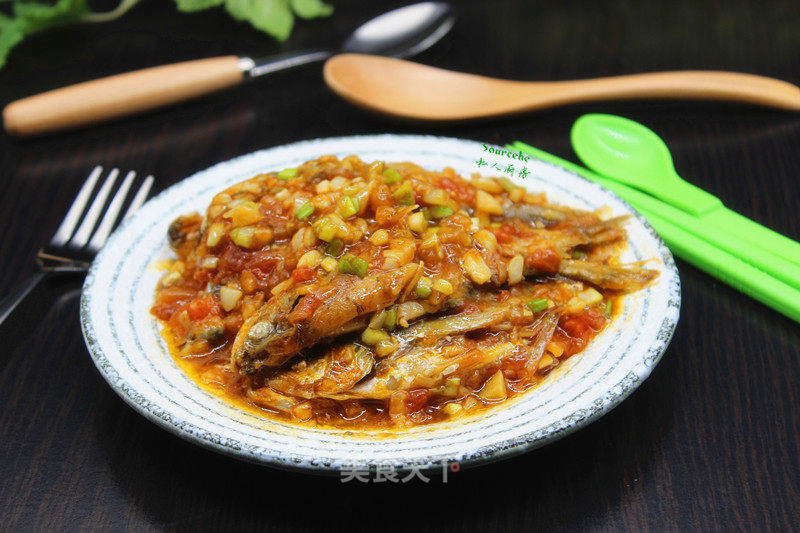 Small Yellow Croaker with Tomato Sauce recipe