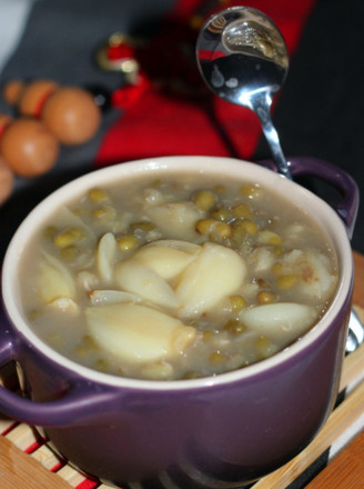 Mung Bean Lily Soup recipe