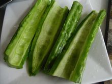 Bitter Melon Mixed with Red Pepper recipe