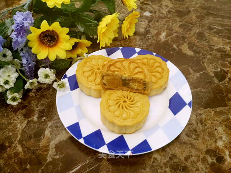 Double Egg Yolk Moon Cakes recipe