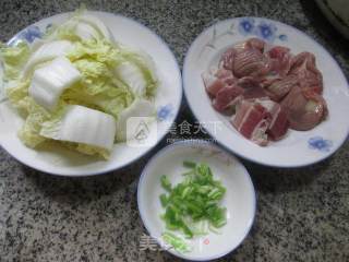 Stir-fried Cabbage with Bacon Chicken Gizzards recipe