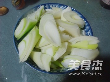 Stir-fried Lamb with Scallions recipe