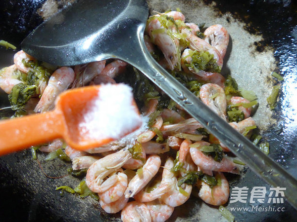 Fried Shrimp with Pickled Vegetables recipe