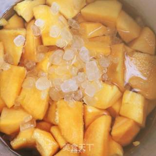 Homemade Canned Yellow Peaches recipe