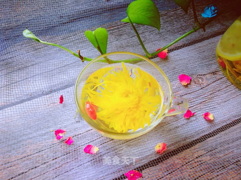 Lemon Chrysanthemum Wolfberry Tea recipe