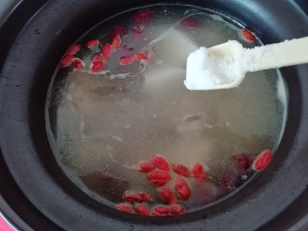 Yam Beef Bone Soup recipe