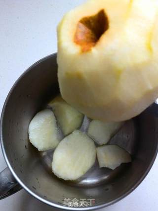 Laiyang Pear Stewed Three Whites recipe