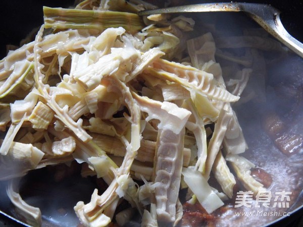 Braised Pork with Bamboo Shoots recipe