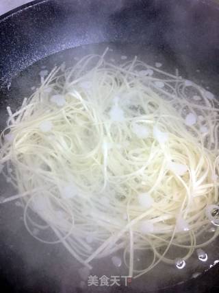 Clear Soup Noodles recipe