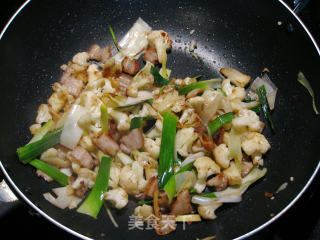 Stir-fried Cabbage with Bacon recipe