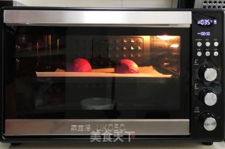 Dragon Fruit Mochi Bread recipe