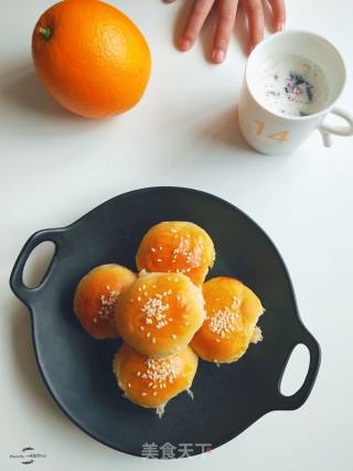 Sesame Meal Buns recipe
