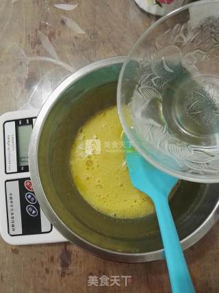 #aca烤明星大赛# Oil-free Black Currant Chiffon Cake recipe