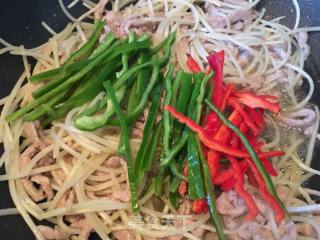 Stir-fried Pork with Silver Bud recipe