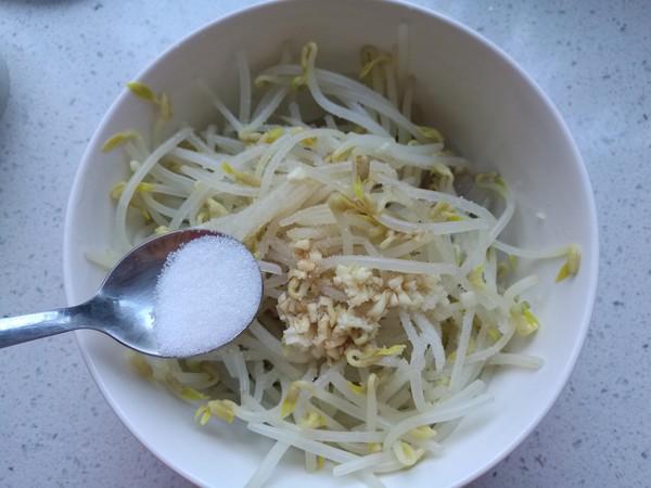 Silver Buds Mixed with Konjac recipe