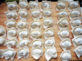 Cat Ear Wonton recipe