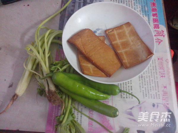 Celery Chili Stir-fried Tofu recipe