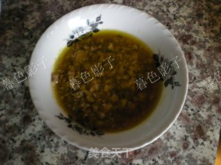 Yunnan Rice Noodles with Minced Pork recipe