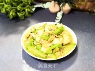 Loofah Stir-fried Tofu recipe