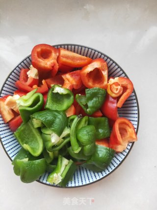 New Method of Dried Squid-fried Squid with Colored Pepper recipe