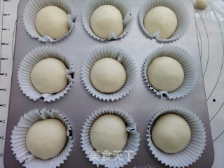 Cartoon Meringue Bun recipe