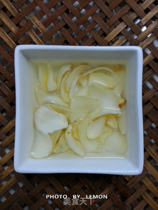 Beautiful Stunner-white Fungus and Red Jujube Soup recipe