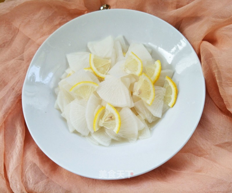 White Radish with Lemon Salad recipe