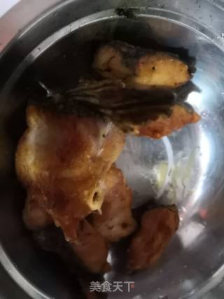 Stir-fried Grass Carp with Green Peppers recipe
